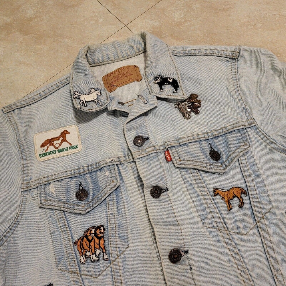 VTG 90s‎ Levi's Womens S Small Handmade Embroidered Denim Jean Jacket